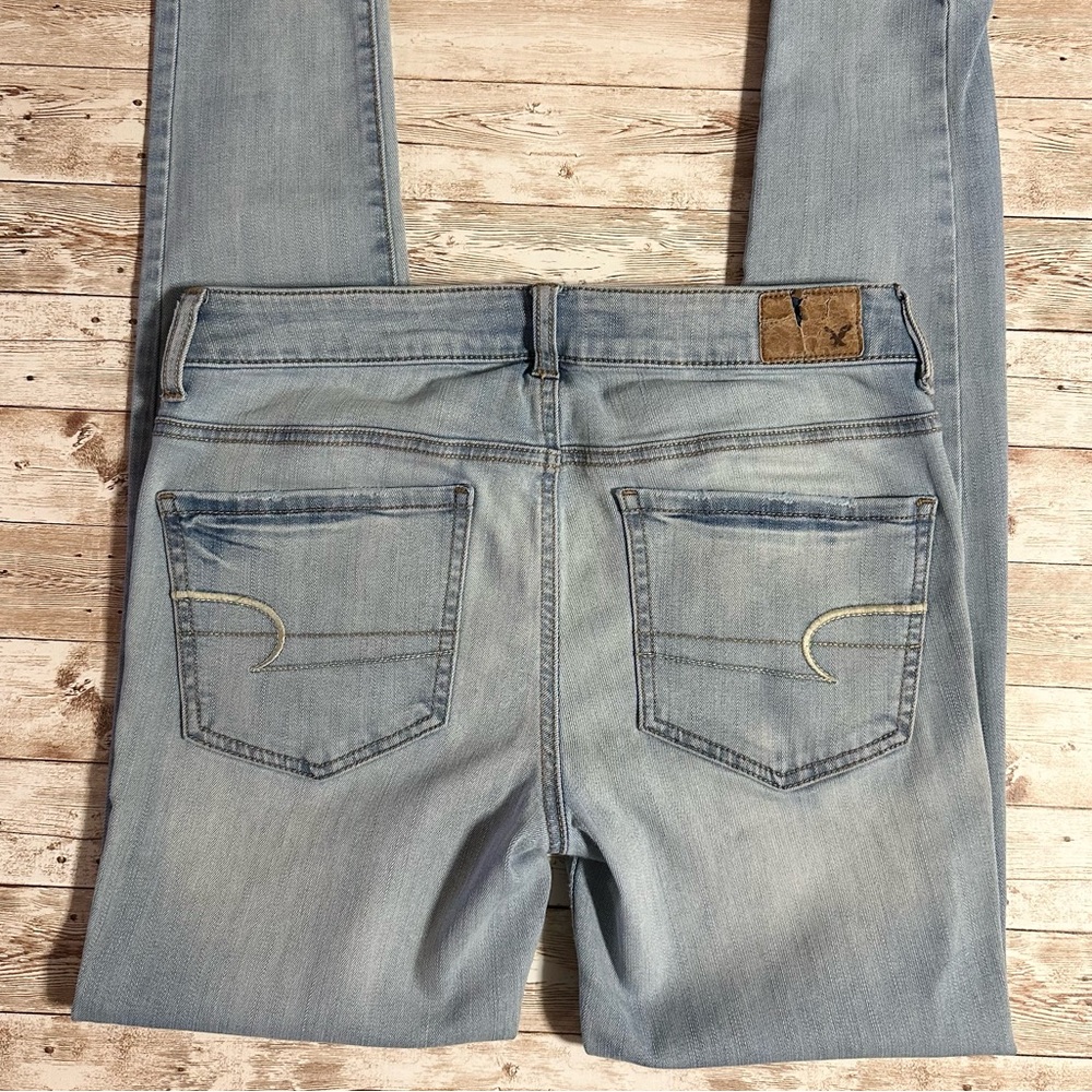 American Eagle Super Stretch Jegging Light Wash Jeans Size 6 Regular
